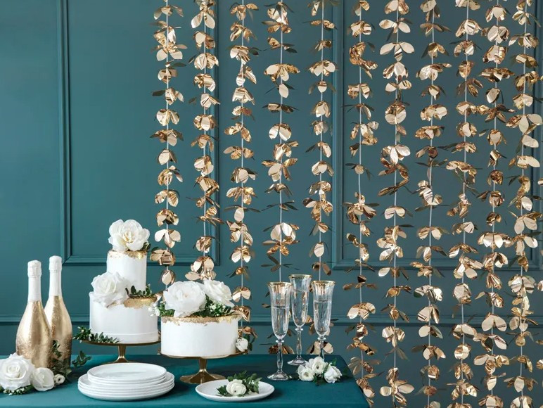 Kurtyna Kwiatki złota 100x210cm GNT1-019 PartyDeco